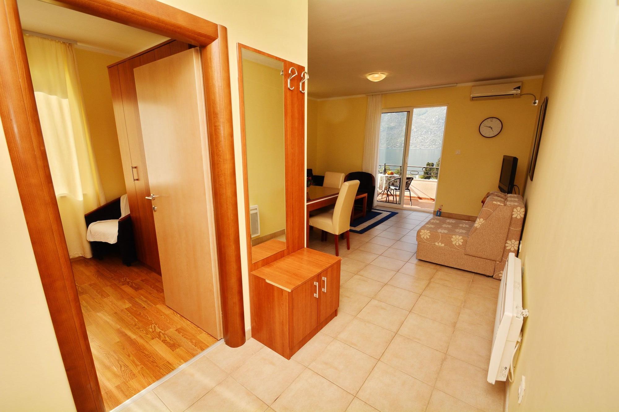 Apartments Soso Kotor Buitenkant foto