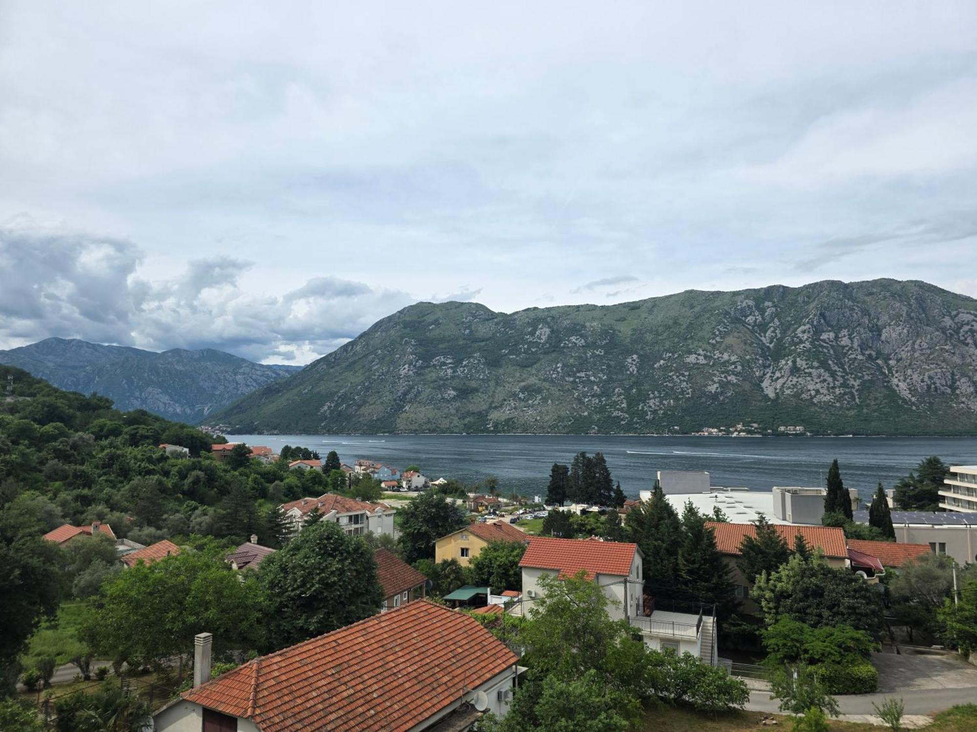 Apartments Soso Kotor Buitenkant foto