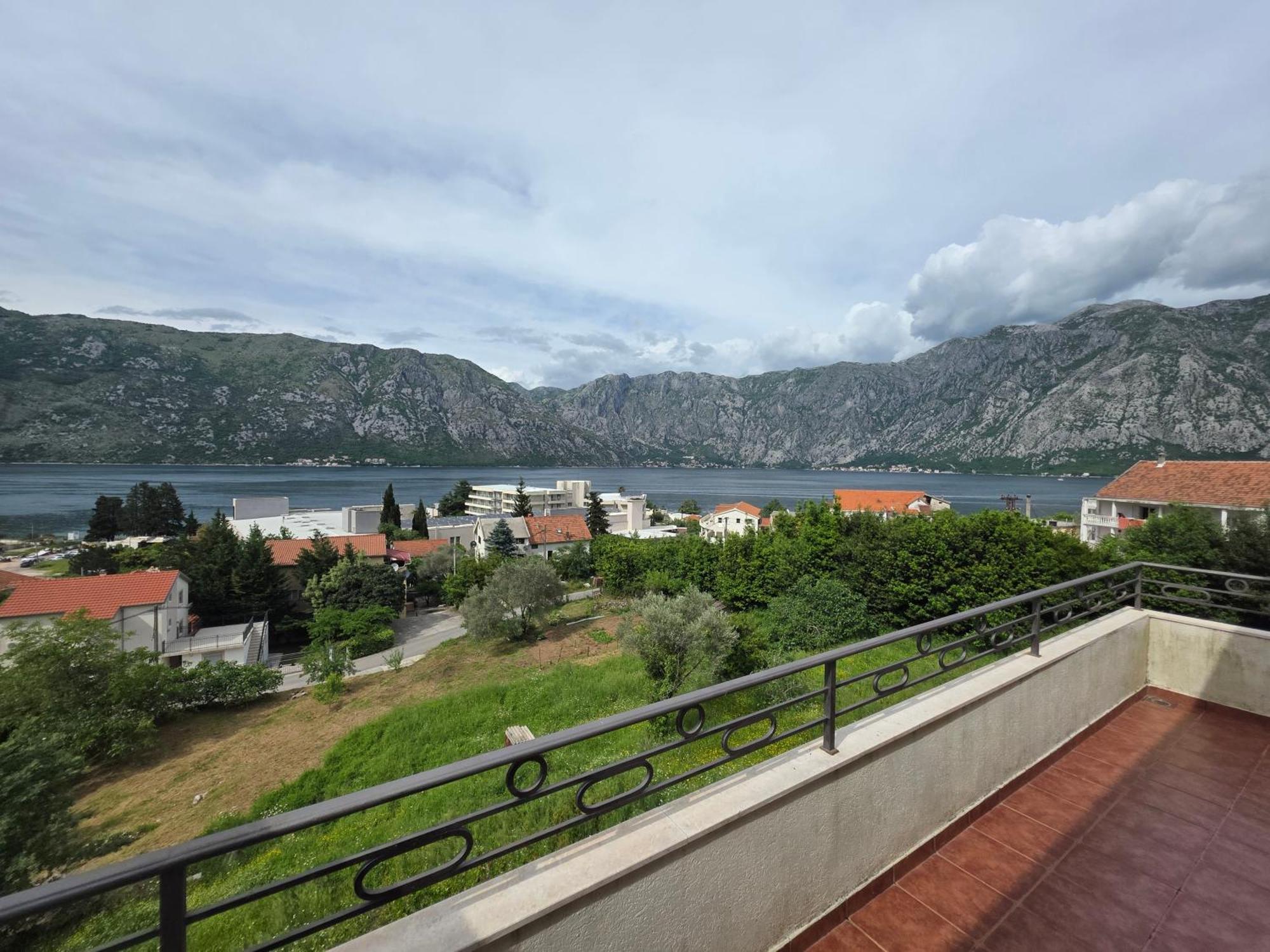 Apartments Soso Kotor Buitenkant foto